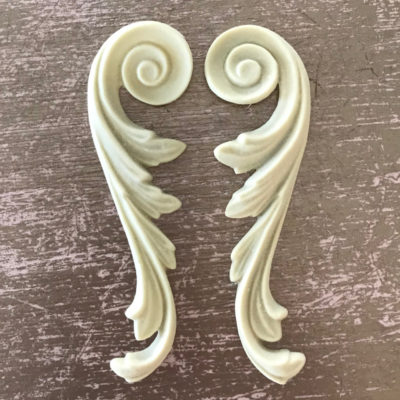 SC18  - Decorative Scrolls