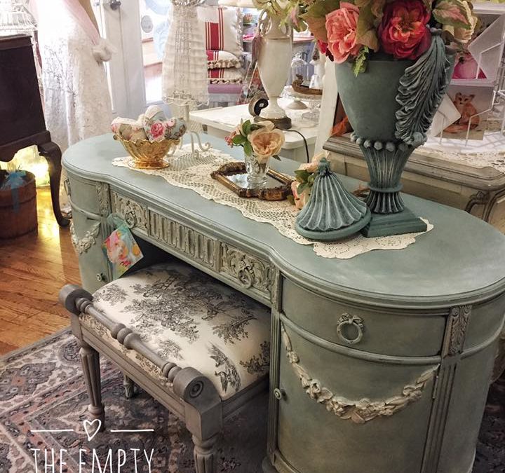 Swag 24 and Duck Egg Blue Annie Sloan Chalk Paint 1