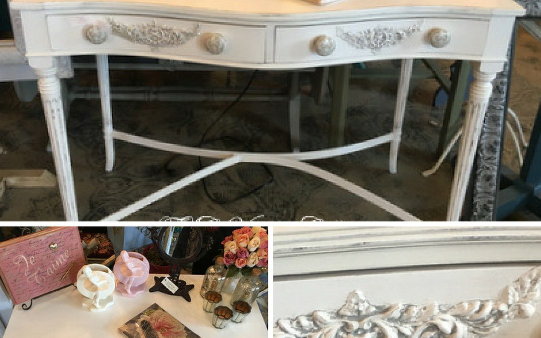 TLC Vintage Desk with Efex