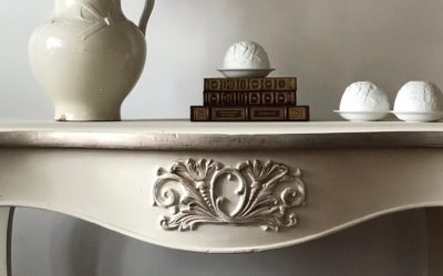 New French Provincial Table