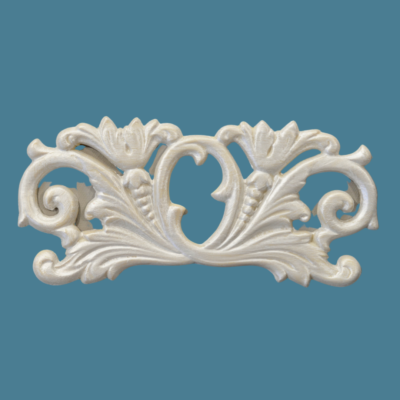 P17 - Neo Classical Pediment