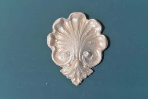 Roman Shell Applique